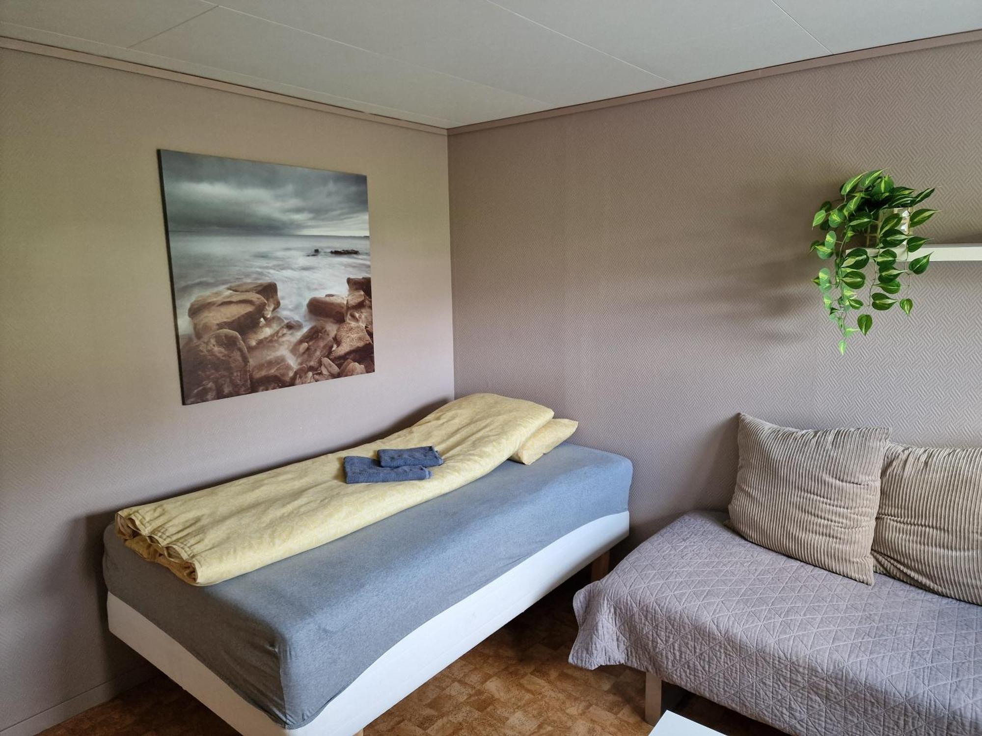 Rom Sentralt I Sogndal Hostel Kültér fotó