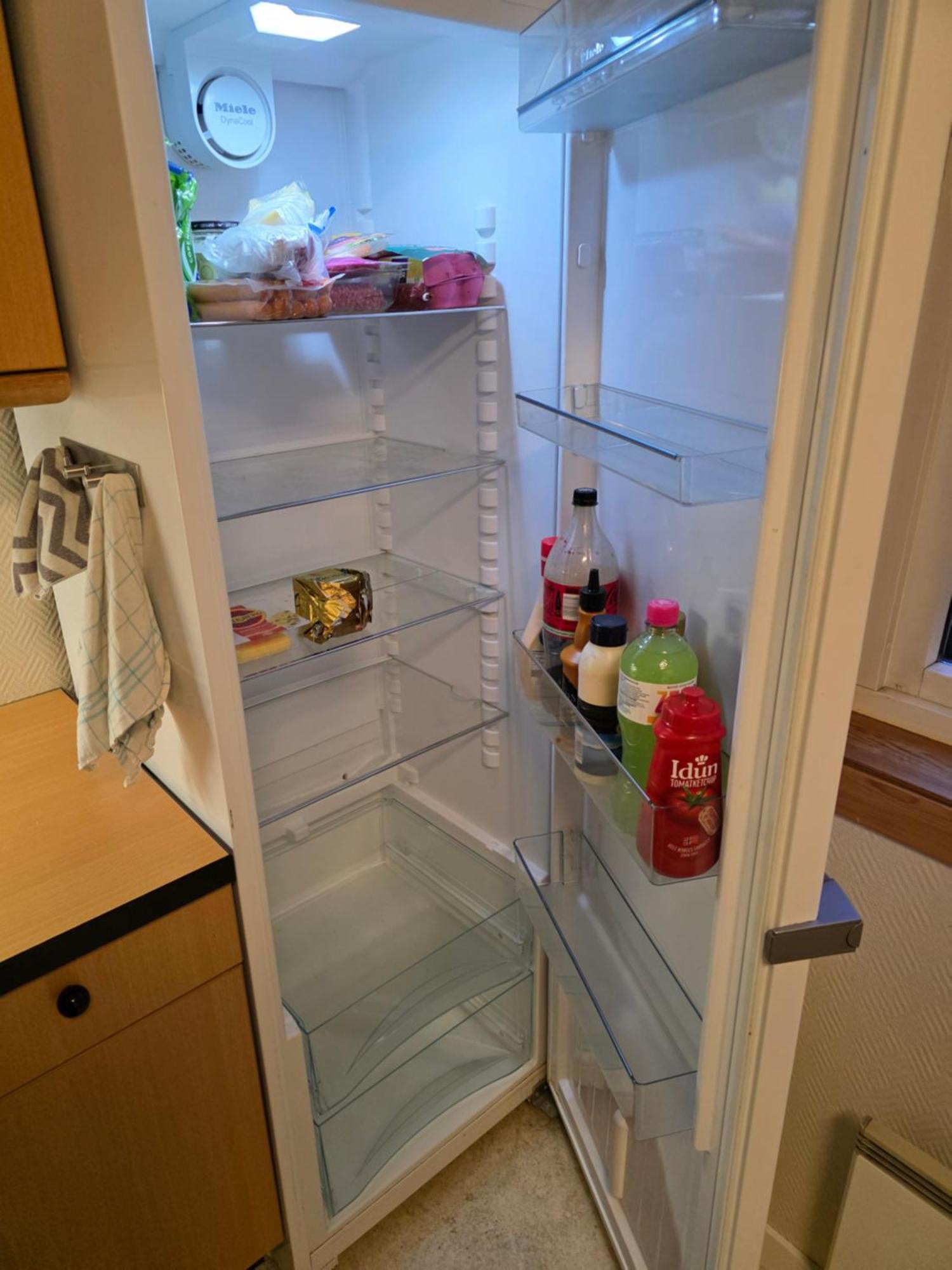 Rom Sentralt I Sogndal Hostel Kültér fotó