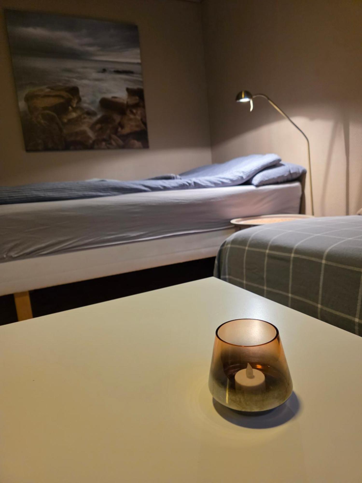 Rom Sentralt I Sogndal Hostel Kültér fotó